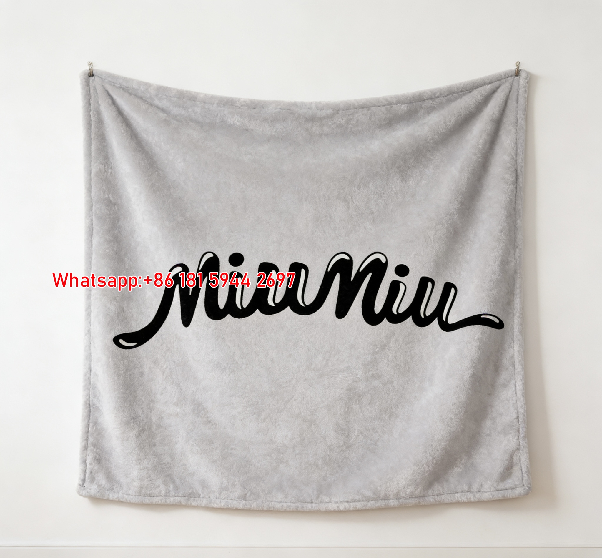 Miu Miu Liquid Script Logo Light Grey Flannel Throw Blanket Miu Miu Handwritten Logo Printed Sofa Blanket IMG_0382
